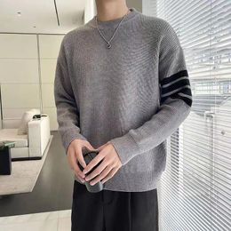 Men's Sweaters Autumn Winter Round Neck Solid Pullover Screw Thread Lantern Long Sleeve Undershirt Sweater Knitted Office Lady Loose Tops