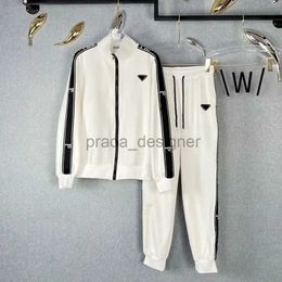 classics designer tech fleece womens tracksuit zipper jackets and sport pants sets female letter tracksuits jogger leisure trousers track suit GW1
