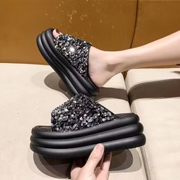 2024 Summer Platform Slippers High Quality Fashion Casual Sequin Outdoor Beautiful Comfortable Elevation Sandals