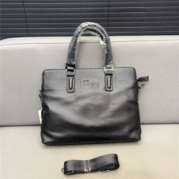 designer men's briefcase Handbag Luxury briefcase crossbody bag fashion business Classic versatile messenger Casual bag Laptop Bags attache case document case