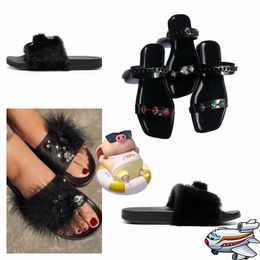 2024 designer Slippers Beach Classic Flat Sandals Luxury Leather Flip Flops Top Quality Men Women Slides GAI Size 36-41