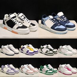 Luxury Out of Office Sneaker Famous Designer Outdoor Shoes Low Top White Black Pink Green Orange for Walking Men Women Classic Loafers Trainers Platform Sneakers