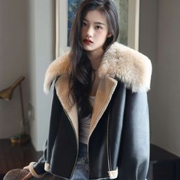 Haining Winter New Merino Collar Women's Short Motorcycle Lapel Lamb Fur Grass Coat 178030