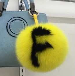 Luxury Fluffy PomPoms Crafts Fox Fur Keychain Fashion Alphabet Key Chain Backpack Bag Purse Charms Elegant Women Gift ON SALE 240301