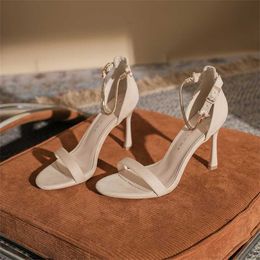 Stylish Summer Sandal Slippers Sandals Heel Shoes For Women Fairy Roman Style Round Toe French High Heels Flip Flop Fenty Slides 240228