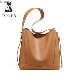 Messenger Bags FOXER 2024 Classic Split Leather Shoulder Crossbody Bag Large Capacity Office Handbag Lady Fashion Women Commuter Messenger BagsL2403