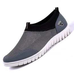s Large Size Breathable Mesh Summer Men Casual Shoes Slip on Male Fashion Outdoor Travel Shoes;Breathable 240307
