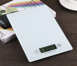 Digital Kitchen scale electronic precision scale weighs from 1 gram to 5kg 5000 grams GR tempered glass touch screen Panel Baking 8383221