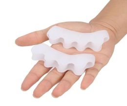 Whole Retail Foot Care Tool Toe Hallux Valgus Corrector Gel Silicone Bunion Corrector Toe Protector Straightener Spreader Se1860865