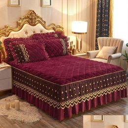 Bed Skirt Luxury Winter Quick Warm Veet Super Soft Thick Flannel Quilted Bedspread Antislip Er Not Included Pillowcase Drop Delivery Dhak3