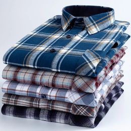 2024 Cotton Men's Flannel Shirt Long-Sleeved Casual Soft Comfortable Thicken Plaid Shirts Blouse Men Clothing Oversize S-6XL 240307