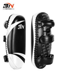 BN One Piece Kicking Muay Thai Boxing Pads Shield Focus Target Taekwondo Kickboxing Martial Arts Training Equipment DBE277D8650682