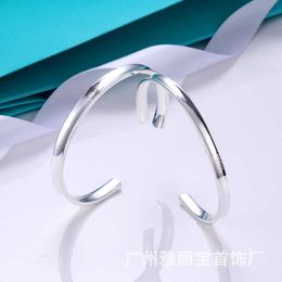 High Edition Tiffayss same 1837 opening couple Bracelet Fashion 8mm6mm5mm concave steel seal letter wide version 63UX