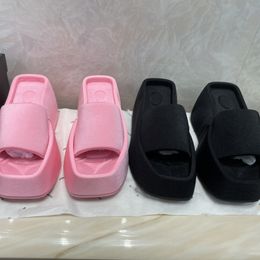 Tasarımcı Şeffaflık Terlik Kadın Eğlence Mektubu Baskı Jöle Tıknaz Topuklu Sandal Moda Kauçuk Lüks Marka Plajı Yüksek Topuklu Ayakkabı Orijinal Kutu