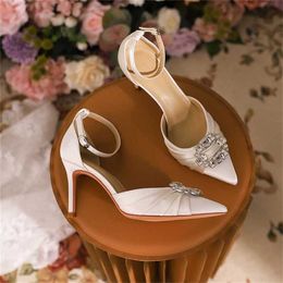 Top Sandles Heels High Heel Sandals Platform Ankle Strap Wedges Wedding Shoes Banquet Baotou Water Diamond Versatile Pointed Single Summer Sandal Flip Flop 240228