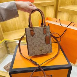 70% Factory Outlet Off High quality for women's printed small handbag Versatile one crossbody bag online on sale