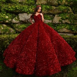 Red Shiny Sweetheart Quinceanera Dresses Off Shoulder Sequined Beads Chapel Train Corset Prom vestido de debutante 15 anos