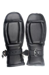 Soft T200410 PU MittsPuppy Leather Padded For Mitts Mitten Bondage Hand Restraints With Lock Sex Toys Bondage Couple Black Nveft4712774