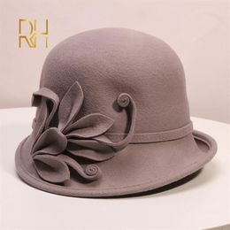 Woman Felt Hats Autumn And Winter Party Formal Fedora Hat England Lady Fashion Flower Cloche Woollen Cap Irregular RH288J