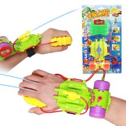 Gun Toys 1 box ABS Wrist Water Gun Sprinkling Water Pistol Shooter for Swimming bath Pool and Beach outdoor fun sports toysL2403