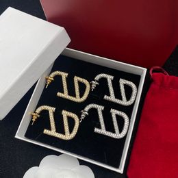 Jewellery Designer Stud Earrings Luxury Diamond Fashion Designer Earing For Women Brief Sliver Earring Letters Stud Earings Party Gift 24382LR