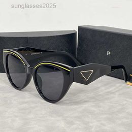 Luxury designer sunglasses for women classic waterproof and UV Polarised both men and womens sunglasses look very nice