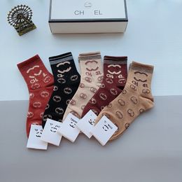 2024 stocking Designer Mens Womens Socks wool stockings high quality senior streets comfortable knee leg sock