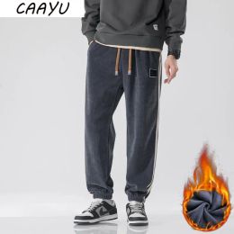 Sweatpants CAAYU Man 2022 Autumn Winter Corduroy Sweatpants Men Baggy Joggers Fashion Streetwear HipHop Casual Lambhair Pants Plus Size 4XL