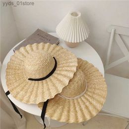 Wide Brim Hats Bucket Hats New Wide Brimmed Wave Str Hat for Women Summer Sunscreen Hat Simple Vintage Beach Vacation C Girl Cute Hat Accessories L240308