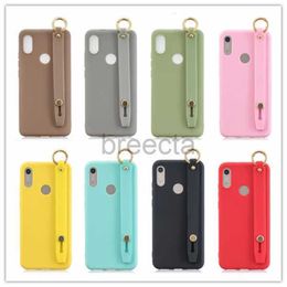 Cases Fahion Lady Wrist Strap Plain Color Case iPhone 13 Pro 13PRO 12PRO 7 X 6S 8 Plus XS MAX XR TPU Silicone Cover For 12 11 240304