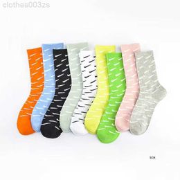 Elite Basketball Socks Calf High Cushion Thick Hiking Athletic Crew Soccer Sock for Men Women Boys Running 23 Different Colours CULGH3IR