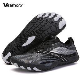 Men Aqua Shoes Quick Dry Beach Shoes Women Breathable Sneakers Barefoot Upstream Water Footwear Swimming Hiking Sport 240226