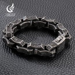 Fongten Engraving Square Charm Bracelet For Men Stainless Steel Box Chain Bracelet Bangle Man Ancient Silver Colour Jewellery 240226