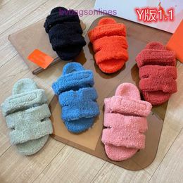 Original Slippers Wool slippers for female outerwear wearing 2024 new second uncle woolen autumn and winter flat bottomed home cotton one line in fashi