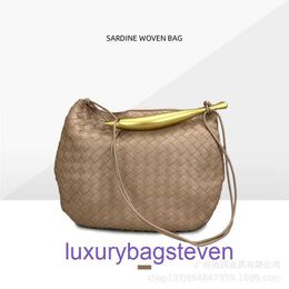 Top Quality Bottgs's Vents's sardine Designer Women Purse Genuine Leather Handbags New large capacity portable leather woven personalized to with real logo