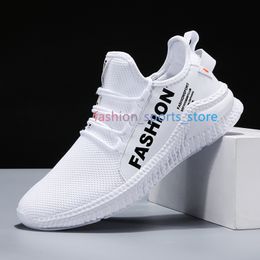 2021 Men's Light Running Shoes High Quality Sports Outdoor Athletic Shoes for Men Sneakers Breathable Outdoor Sports Shoes L6