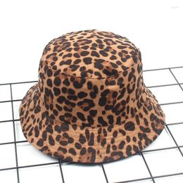 Berets Suede Leopard Flat Top Women Korean Version Fisherman'S Hat Outdoor Spring Autumn Collapsible Basin Cap