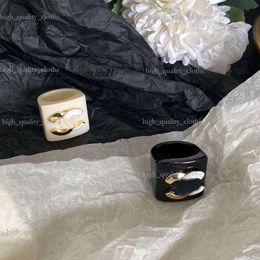 7Style Never Fade Brand Letter Ring Gold Plated Brass Copper Open Band Rings Fashion Designer Luxury Crystal Pearl Ring For Womens Wedding Jewellery Gifts One Size 7 612