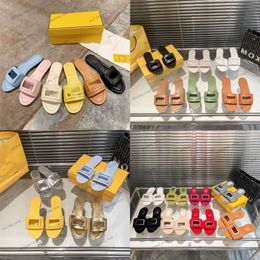 F Baguette Designer Sandals Denim Blue Signature slides Shoes Flats gold sliver Calfskin Leather slipper Outdoor Women flats beach slip on Mules Comfort Flops