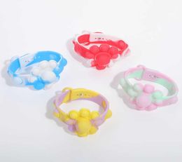 Tie Dye Push Bracelets Sensory Bubbles per Bangle Bangle Toys Kids Rubber Wrist Band Early Education Toy Halloween Christmas G80S4NY7170192