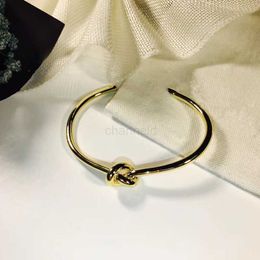 stainless Bangle steel knotted bracelet men and women friendship bracelet silver rose gold open C shaped bracelet jewelry Luxury designer bangle 240308