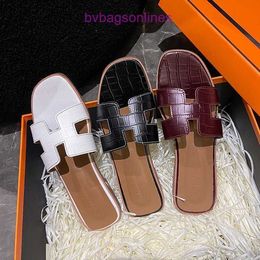 Original Slippers Net infrared wearing one line sandals for women in summer 2024 new beach fashion flat bottomed slippers with milk brown Colour