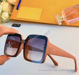 Glass luxury glass sunglasses sunglasses top Designer Brand Sunglasses man woman outdoors travel radiation protection Glasses classics Vintage Pilot goggles