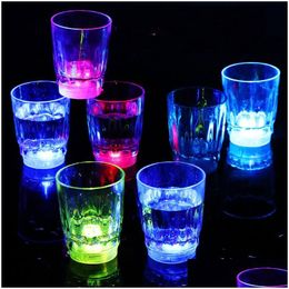 Led Toys Wine Glasses Led Toys Flashing Glowing Cup Water Activated Light-Up Beer Mug Luminous Party Bar Drink Christmas Decoration Dr Dhse4