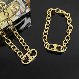 Fashion Luxury Pendant Necklaces New Triumphal Arch Pig Nose Thick Chain Gold Necklace for Female Minority Light Cool Style Bracelet