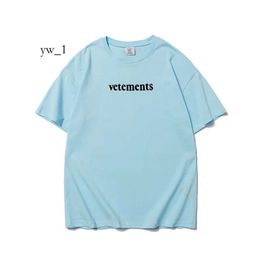 Vetements Designer T Shirt Streetwear Hip Hop Oversize Short Sleeve Tee Big Tag Patch VTM Tshirts Embroidery Black White Red Mens T Shirts Vetements T Shirt 5682