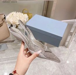 Dress Shoes Sandals Designer Pointed High Heel Single Shoes P Triangle 3.5cm 7.5cm Kitten Heels Sandal for Black White Pink Blue Wedding with Dust Bag 35-41 boxH240308