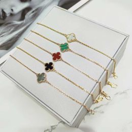 V bracelet Fanjia Mini Single Flower Clover Bracelet 925 Sterling Silver Plated 18K Gold Mini Natural Red Jadeite Fritillaria Agate