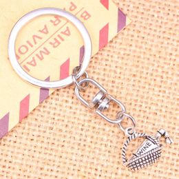 Keychains 20pcs Fashion Keychain 19x15mm Wine Picnic Basket Pendants DIY Men Jewellery Car Key Chain Ring Holder Souvenir For Gift