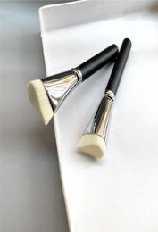 Backstage Contour Makeup Brush N°15 Synthetic Perfect Face Sculpting Powders Blend Finish Brush1900325